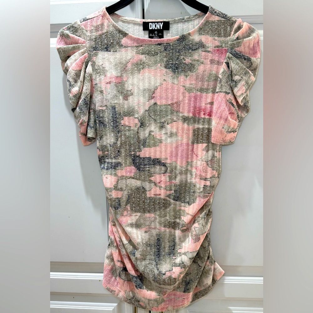 DKNY Camouflage Print Top size PXS